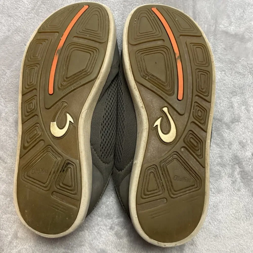 OluKai Mens Moku Pae Boat Shoes Size 10.5 Khaki Gray Mesh Slip On Beach Comfort